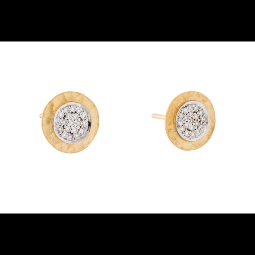 Diamond stud earrings